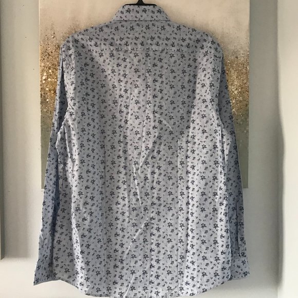 Kenneth Cole Floral Button-Up Shirt (NWT) - Picture 2 of 14
